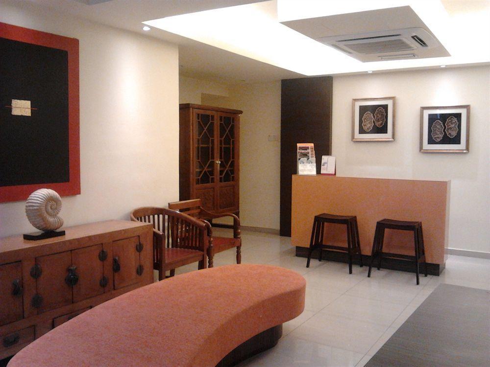 Dengba Hotel